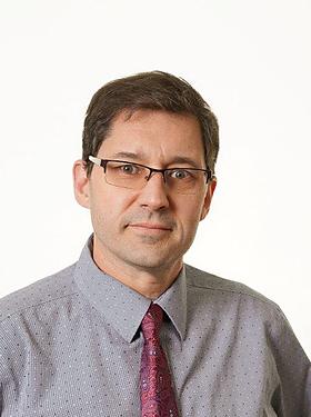 STÉPHANE DORAIS : Directeur du service